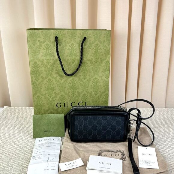 Gucci Women Pre-Loved Bag Very Good Condition - Picture 2 of 4